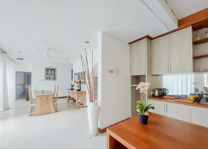 Villa Puri Gading By The Lavana - 5 Bedroom Jimbaran
