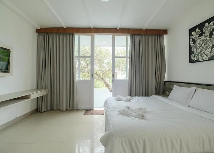 Villa Puri Gading By The Lavana - 5 Bedroom